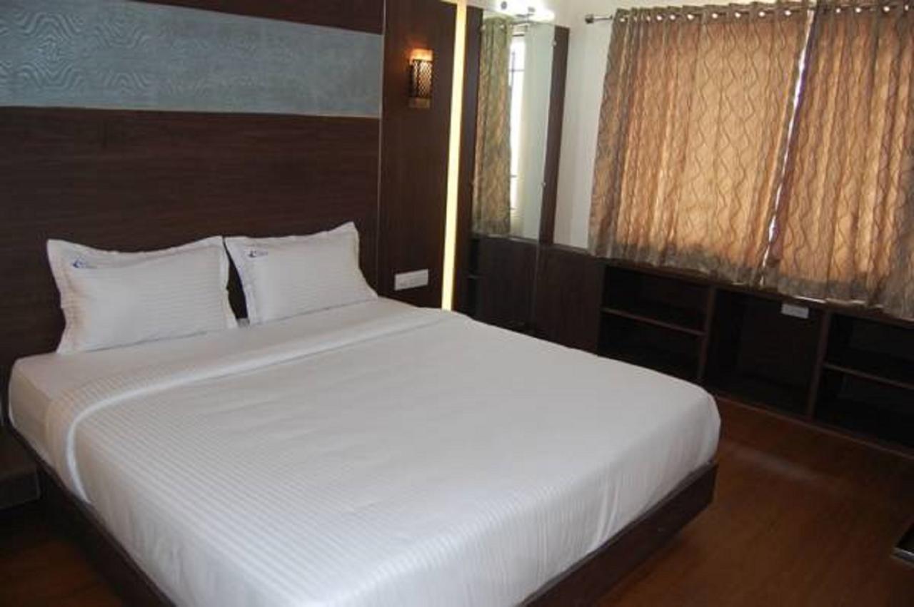 The Lotus Boutique Hotel Chikmagalūr エクステリア 写真